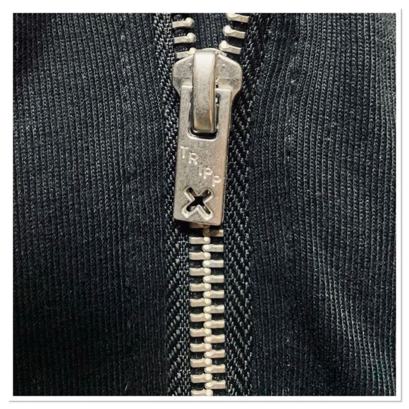 Tripp NYC Black Skull Lace Hooded Sweatshirt Top Zip Front Sheer Black Size 2X - Picture 10 of 14